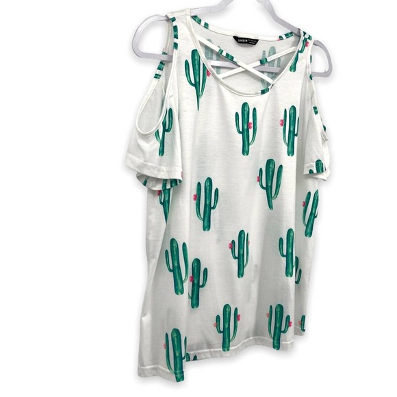Cold Shoulder Short Sleeve Cactus T-shirt - Picture 4 of 7